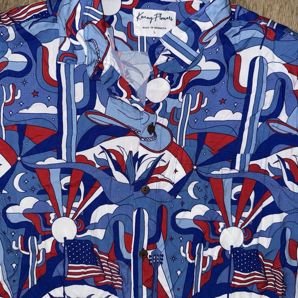 Kenny Flowers Limited Edition The Americana Short Sleeve Hawaiian Shirt Men's L